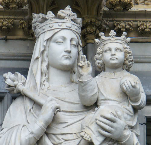 Mother and child Idolatry